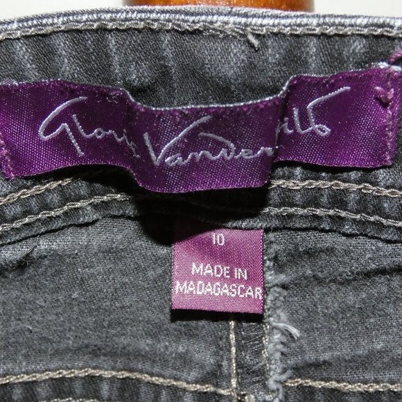 Gloria Vanderbilt Gwen Straight Leg black denim jeans - Picture 4 of 7